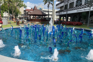 Semana Santa em Balneário Camburiú & Florianópolis