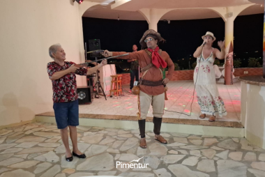 Encante-se com a beleza dos Cânios de Xingó do Velho Chico